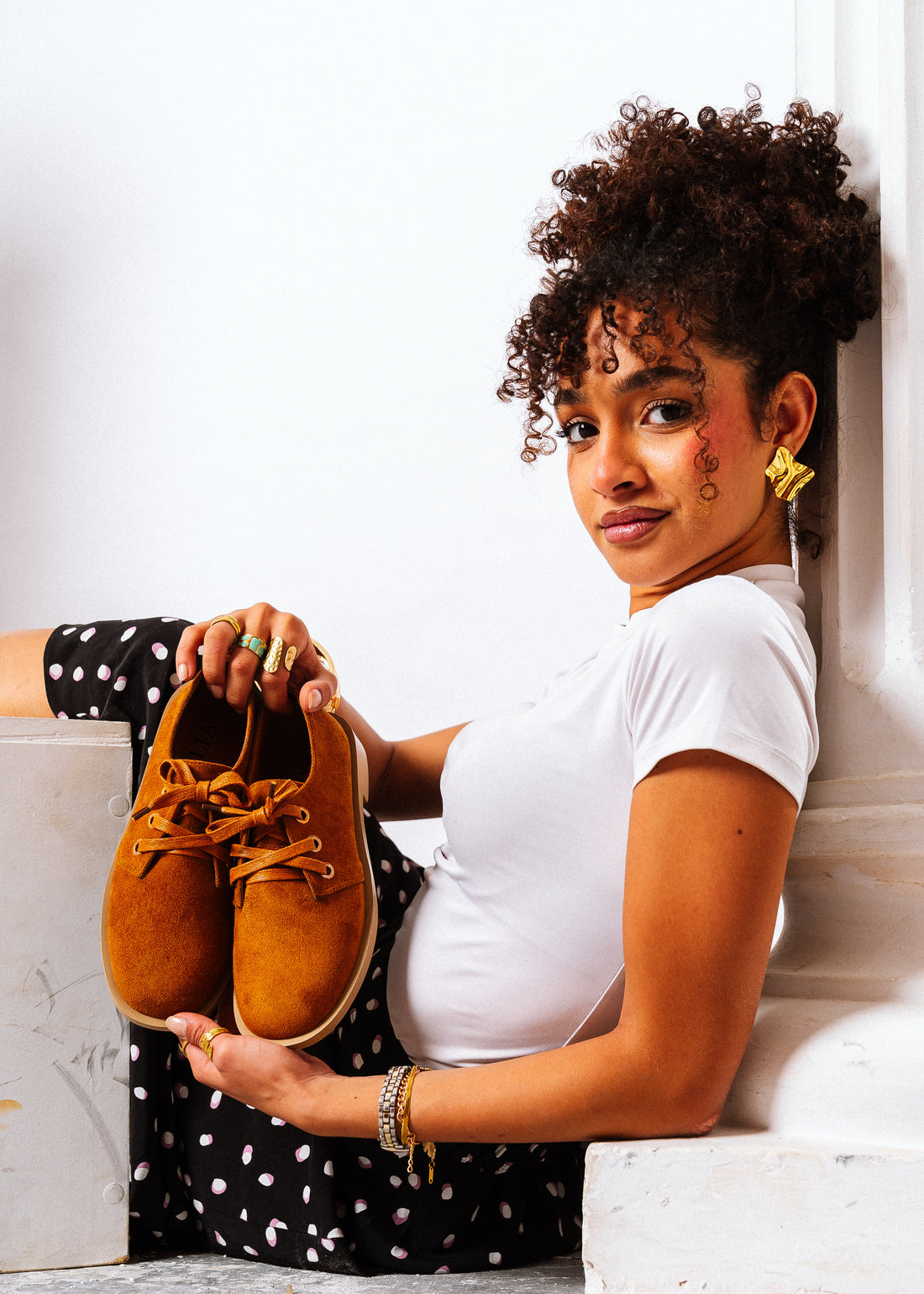 Chic Suede Lace-Up Oxfords - camel