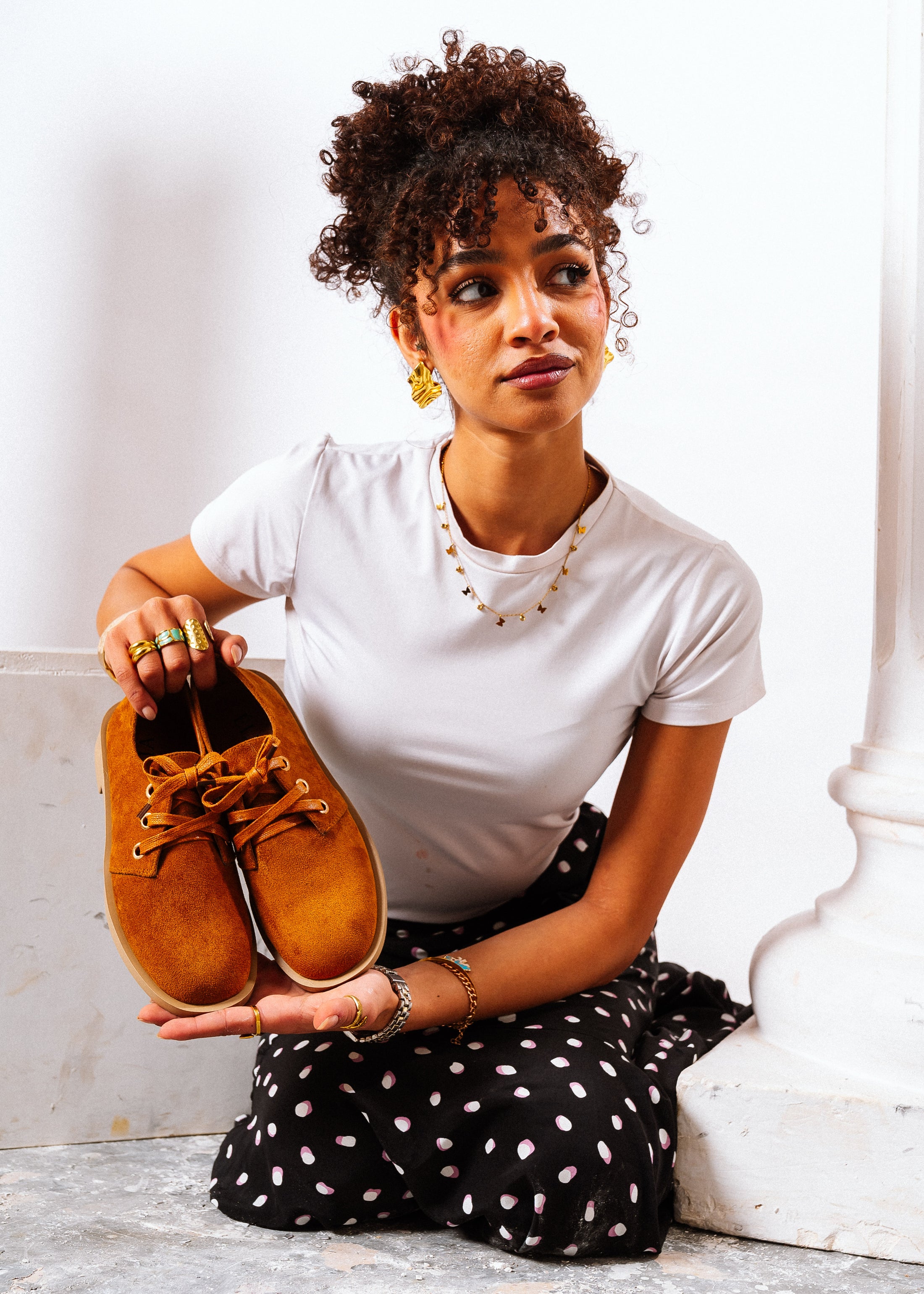 Chic Suede Lace-Up Oxfords - camel