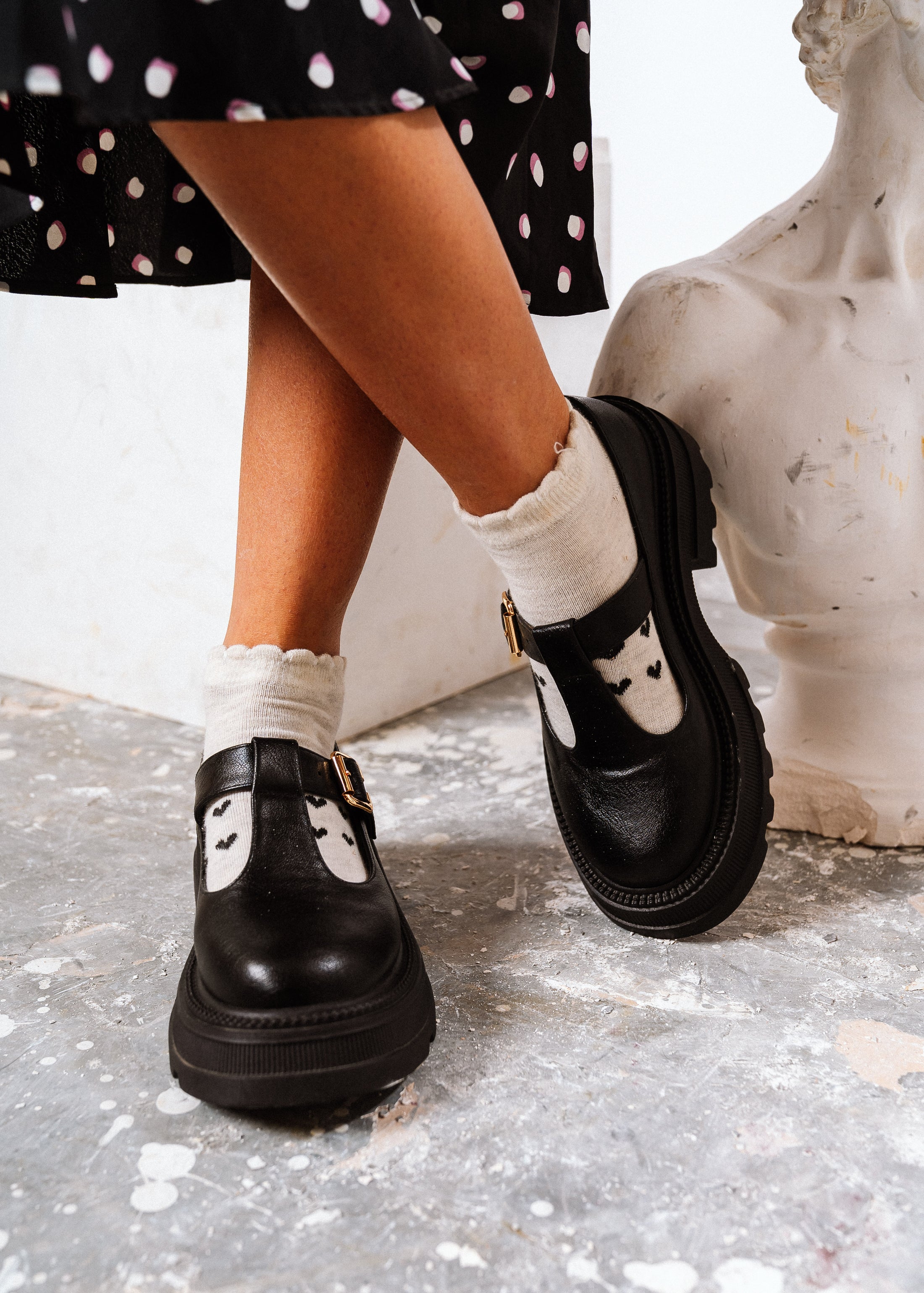 Urban Chunky T-Strap Loafers - black