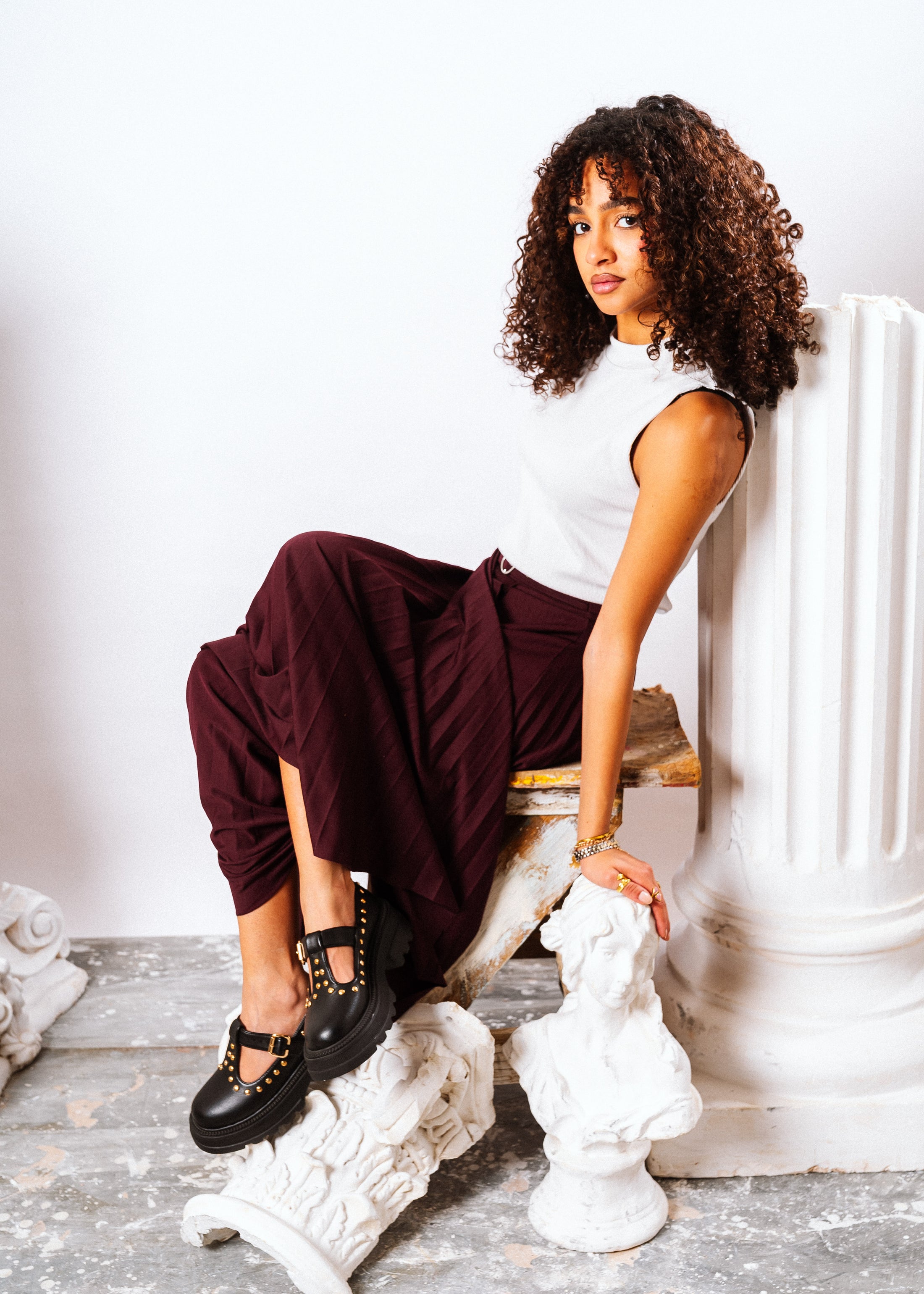 Edgy Chunky T-Strap Loafers - black