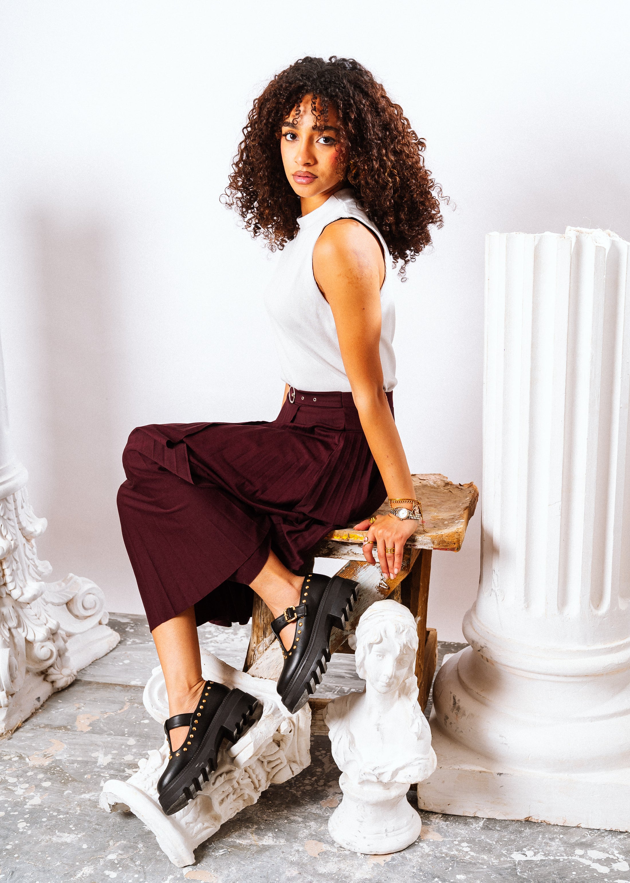 Edgy Chunky T-Strap Loafers - black