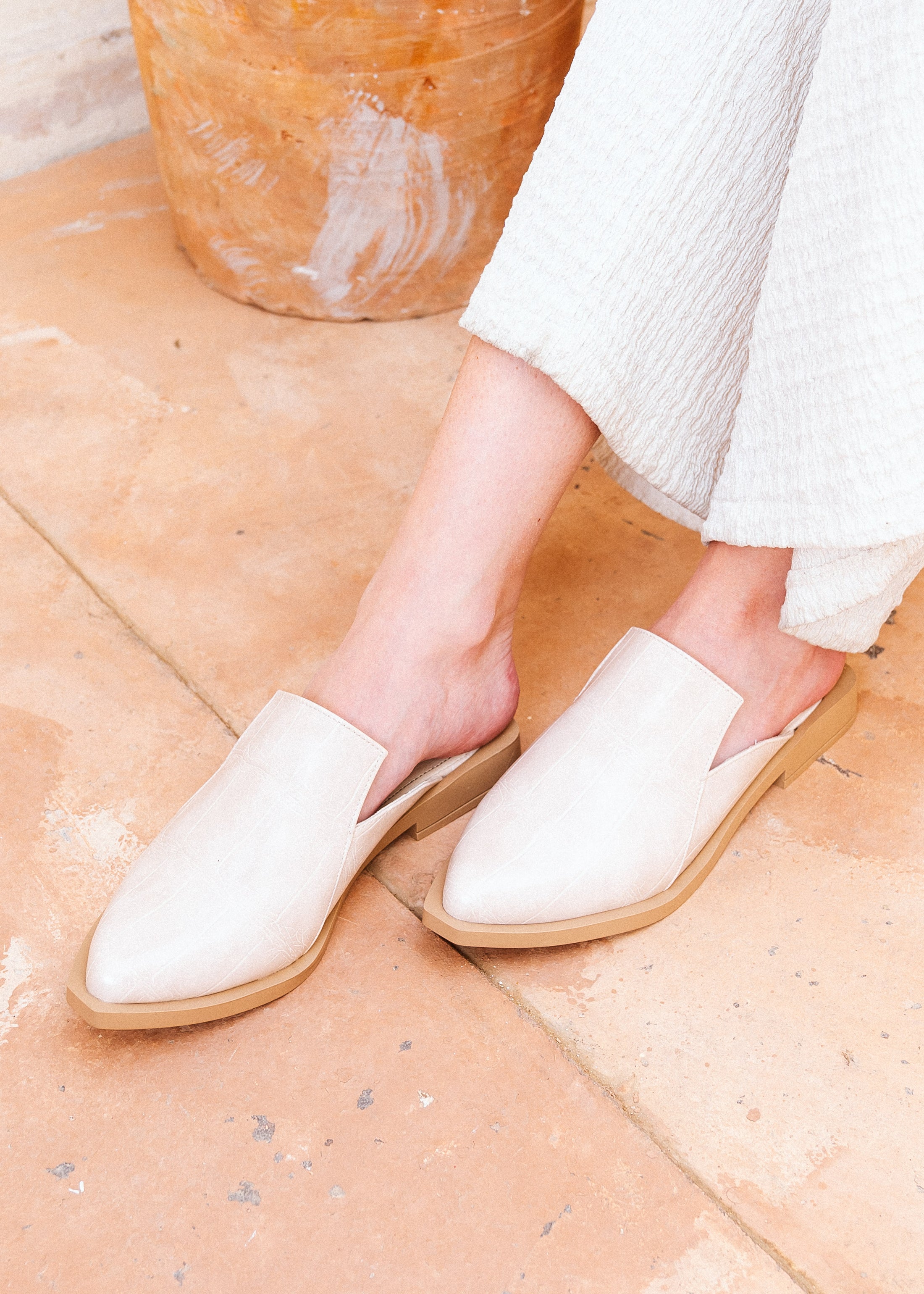 Croc-Embossed Pointed-Toe Mules - beige