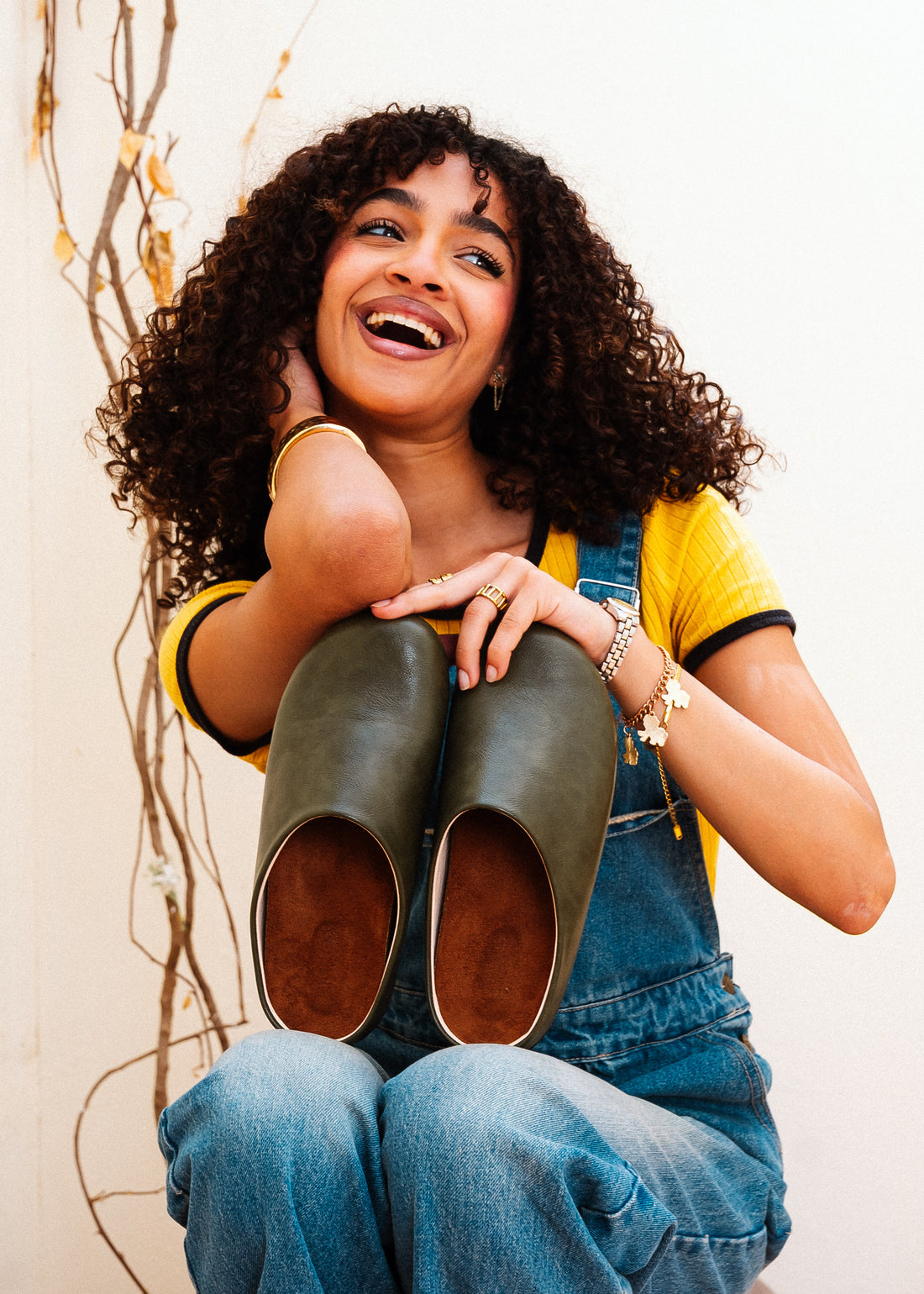 Essential Rounded-Toe Clogs - olive