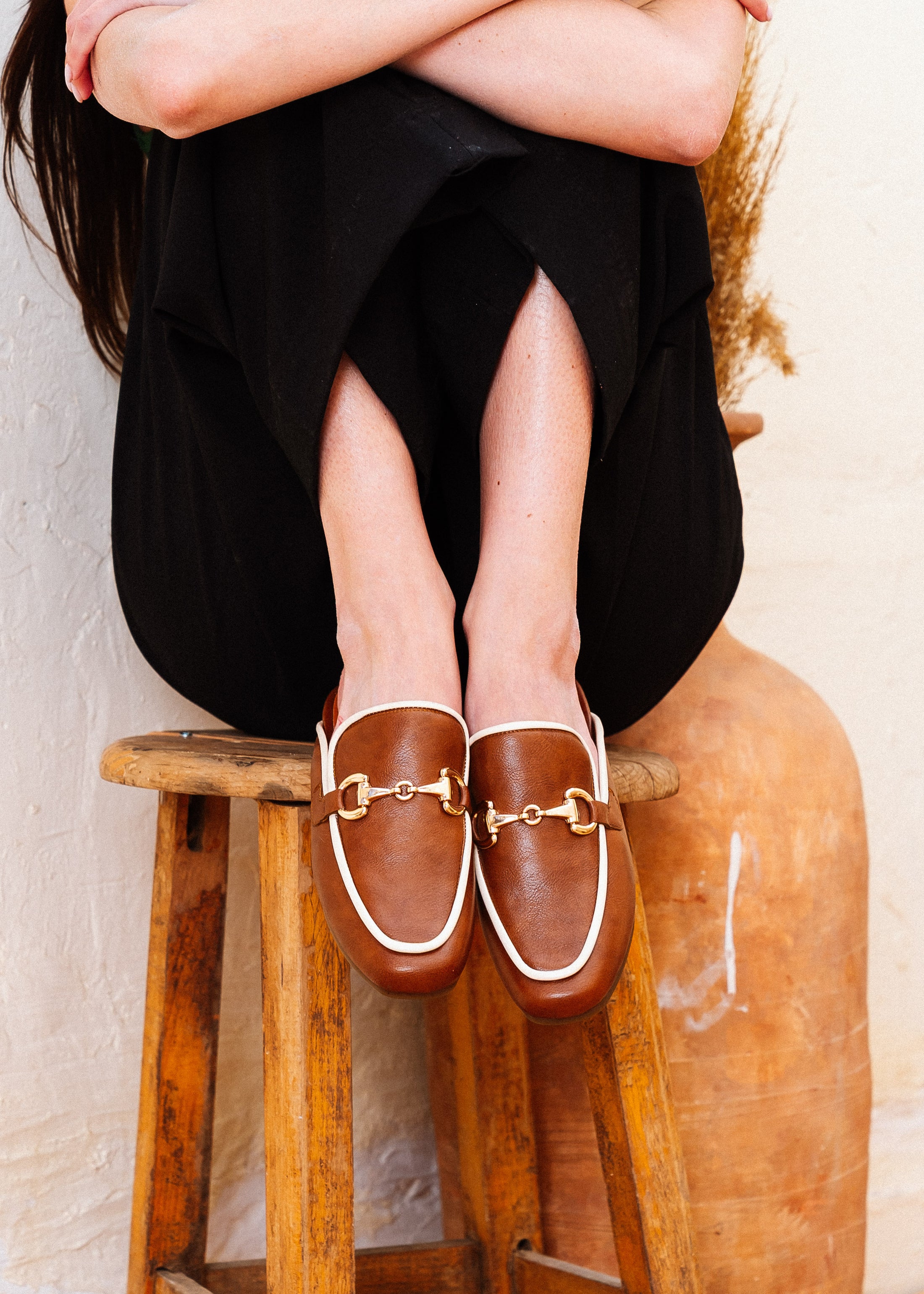 The Elia Essential Mule - camel