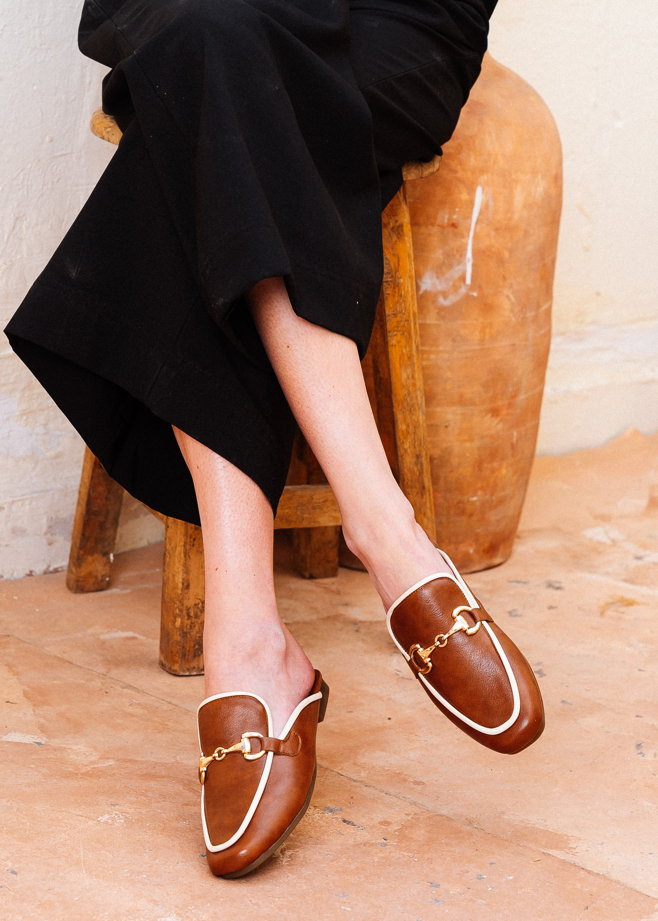 The Elia Essential Mule - camel