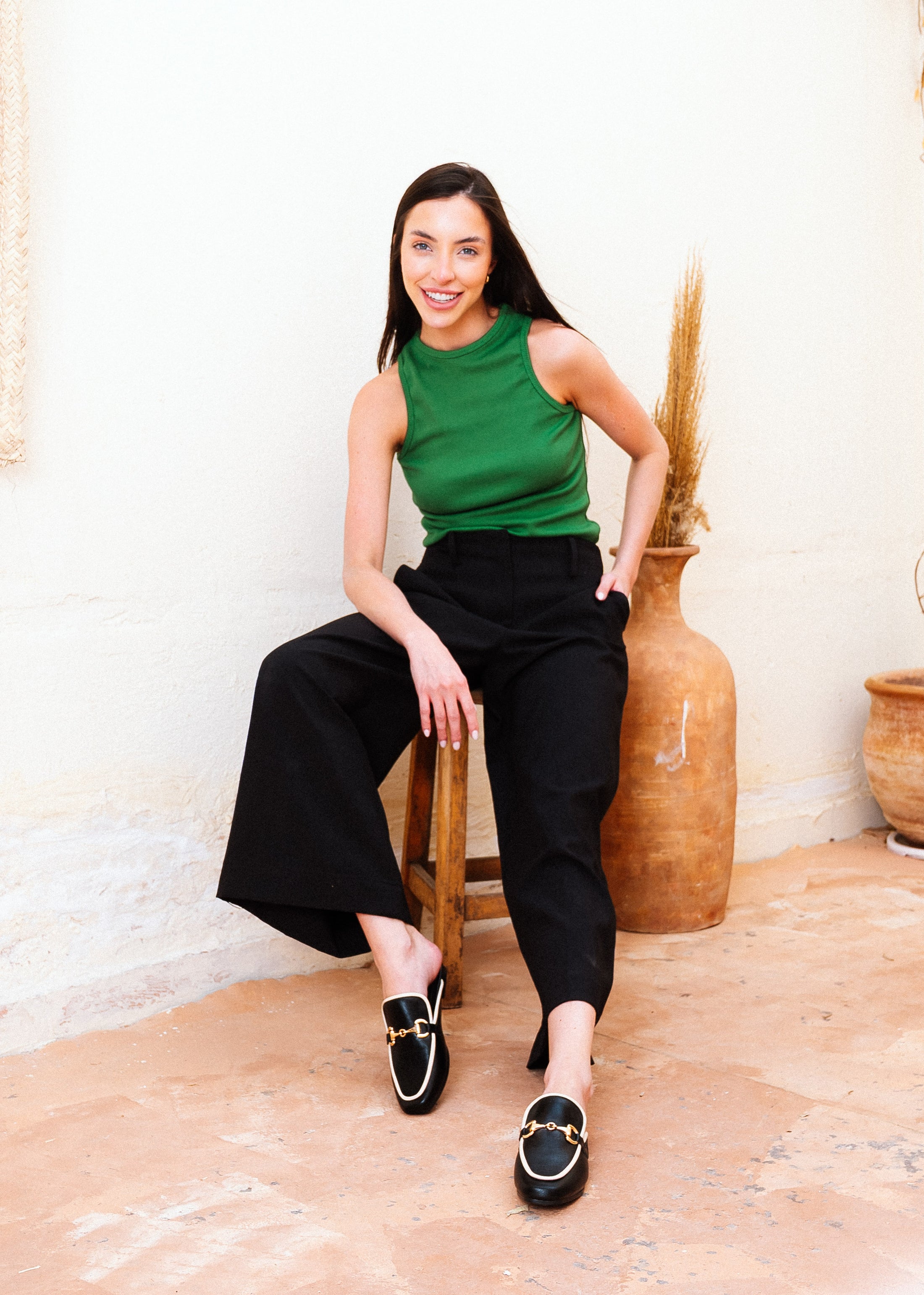 The Elia Essential Mule - black