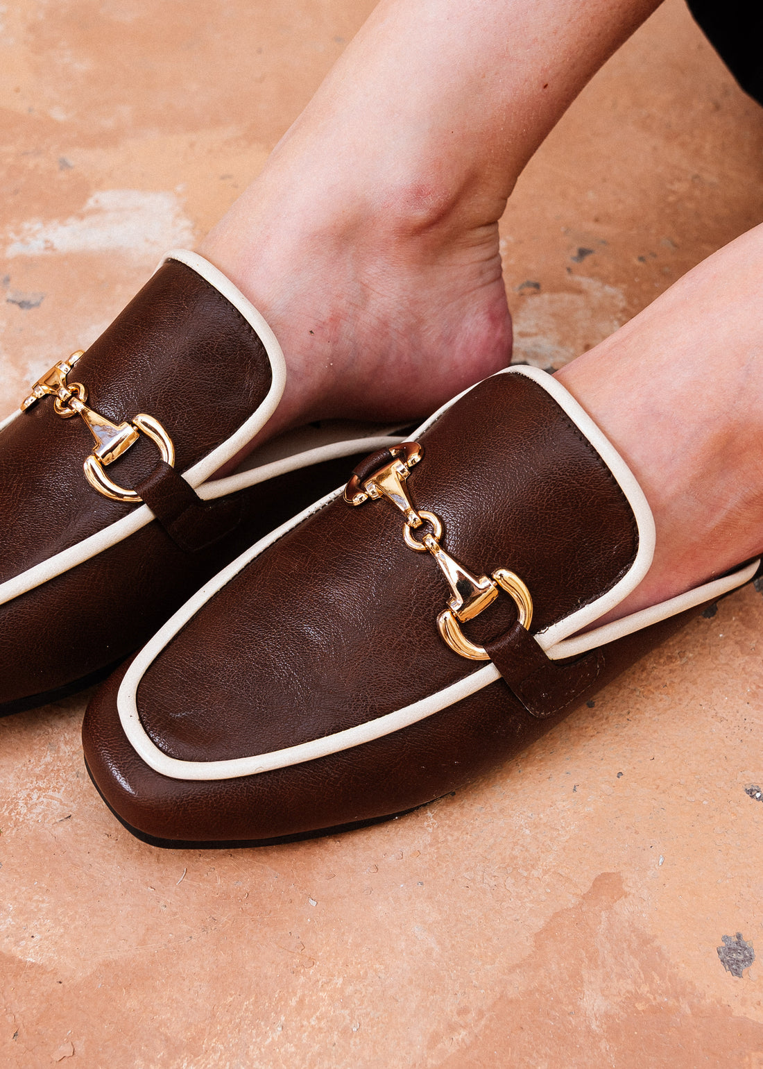 The Elia Essential Mule - brown