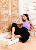 Load image into Gallery viewer, Minimalist Suede Side-Slit Flats - brown
