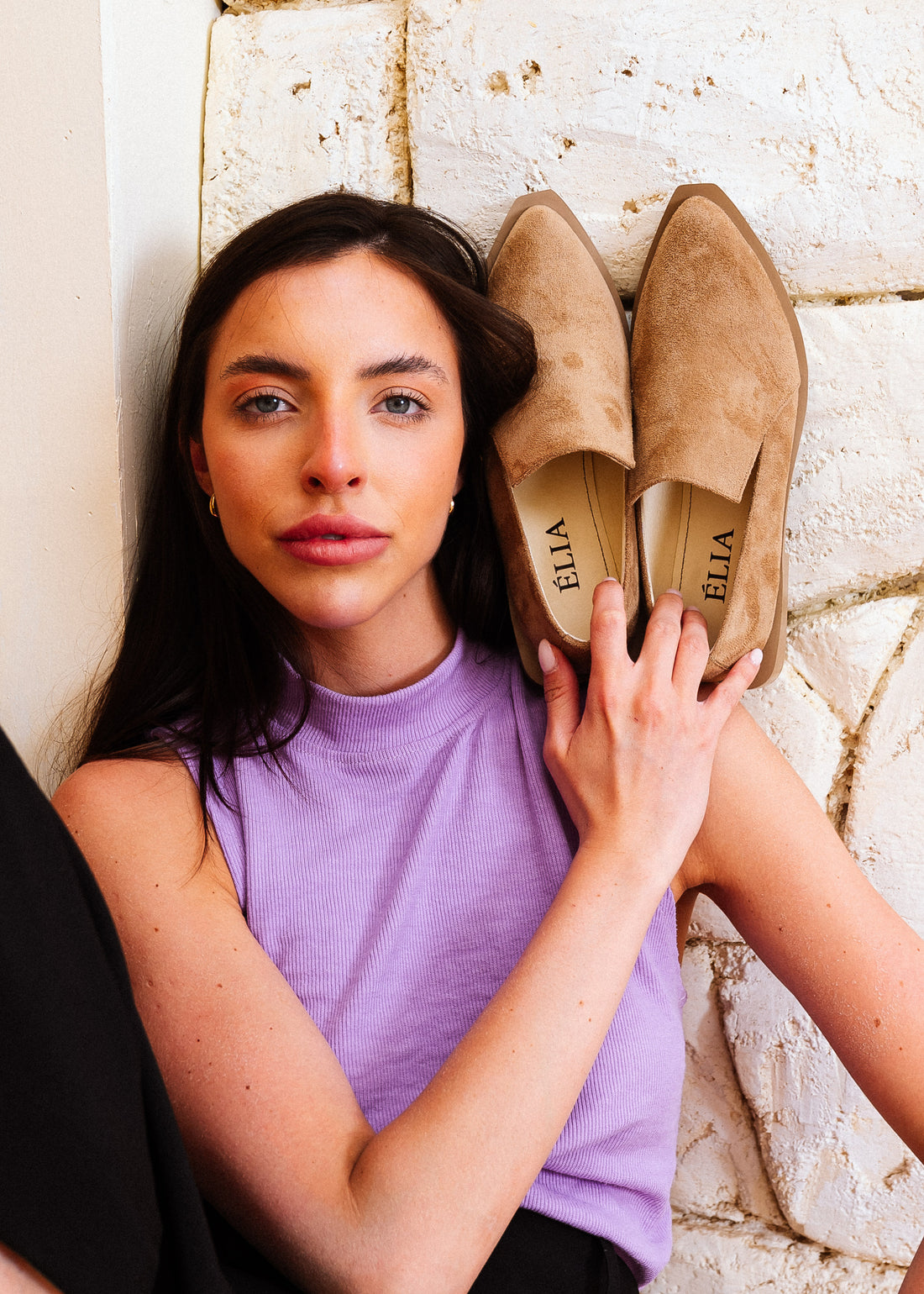 Minimalist Suede Side-Slit Flats - caffe