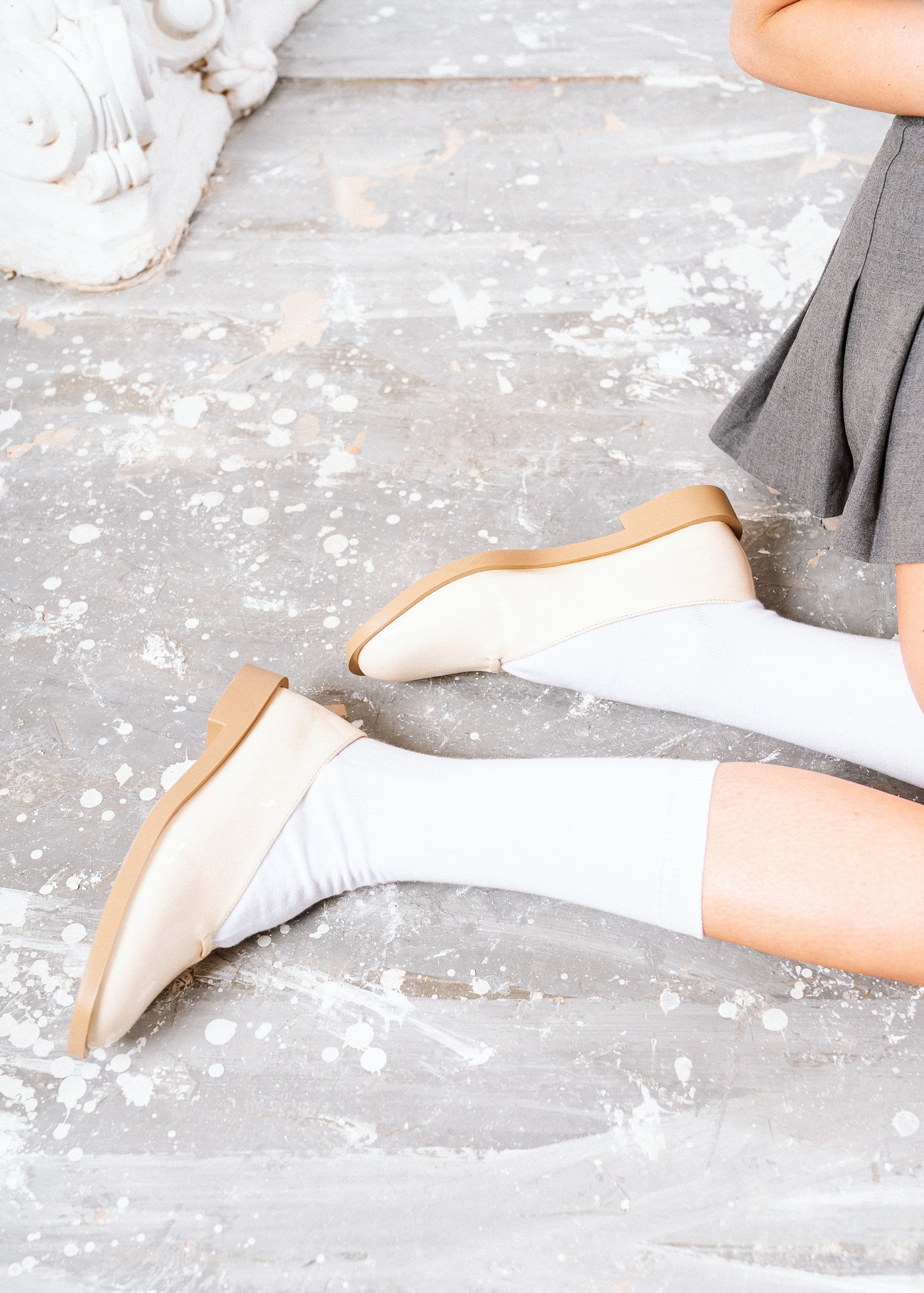 Glossy V-Cut Patent Ballerinas - beige