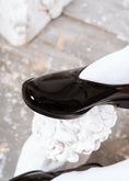 Load image into Gallery viewer, Glossy V-Cut Patent Ballerinas - black
