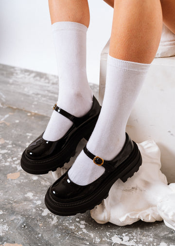 Modern Glossy Lug-Sole Loafers - black
