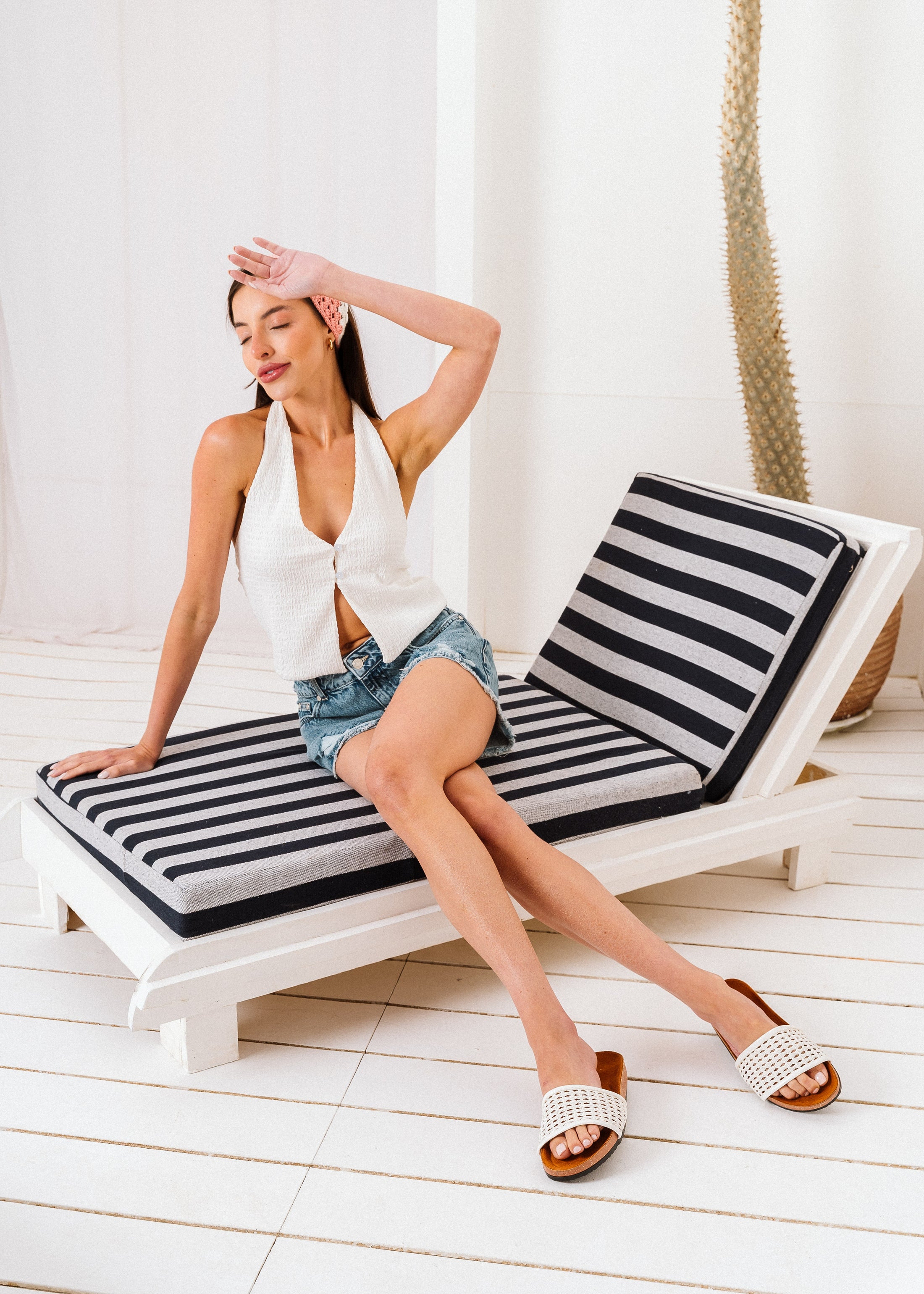 Contoured Cork Woven Slides - white