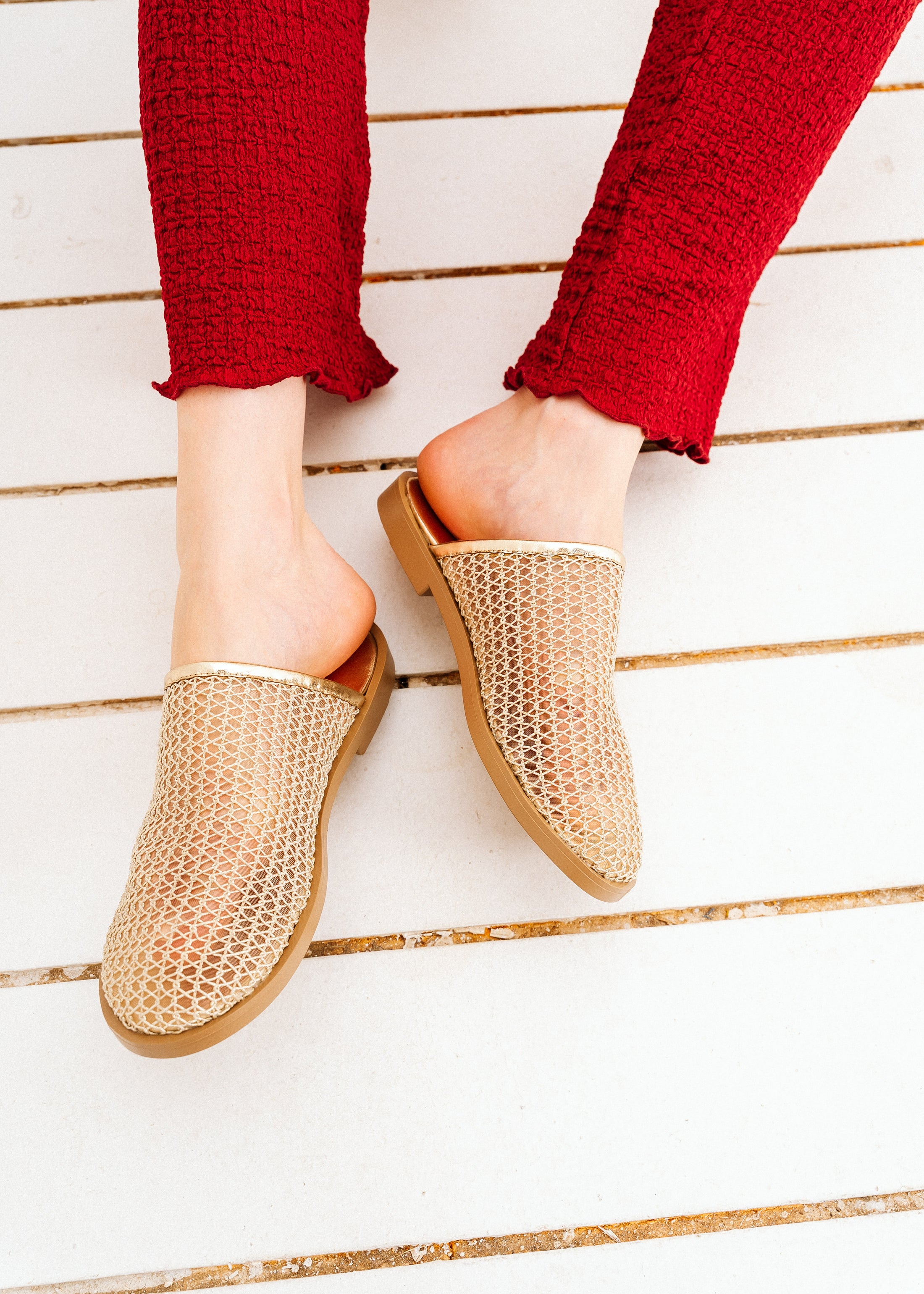 Summer Breeze Woven Mules - gold