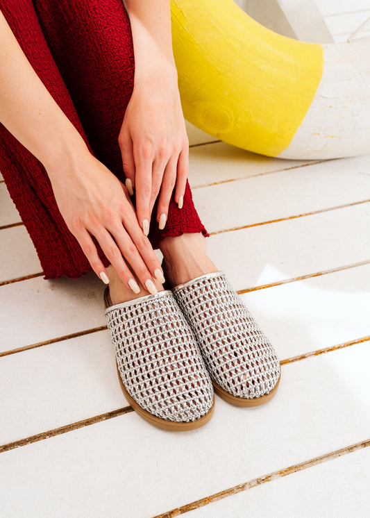 Woven Closed-Toe Mules - silver