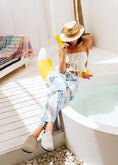 Load image into Gallery viewer, Comfy Slip-On Clogs - light gray
