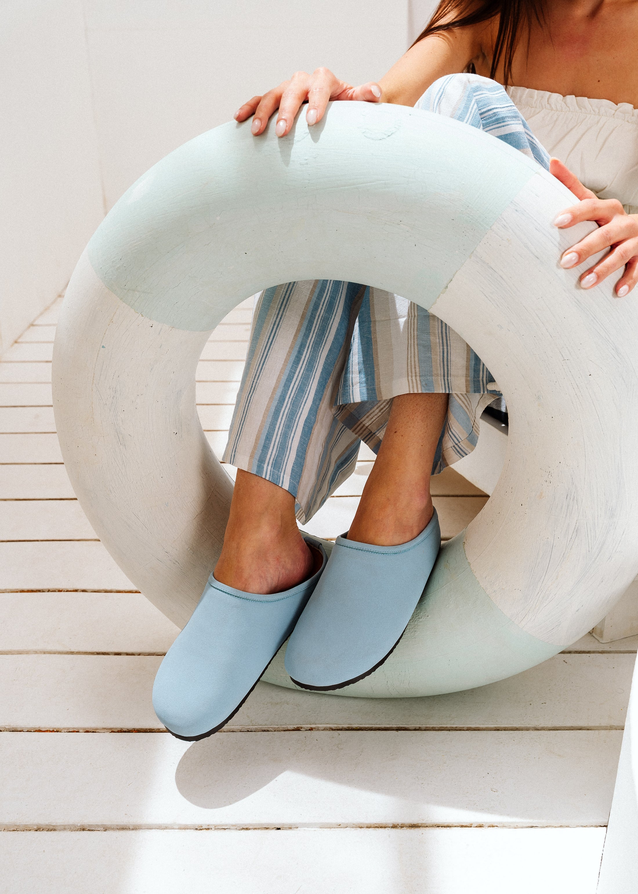Comfy Slip-On Clogs - blue