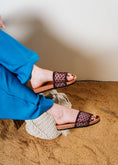 Load image into Gallery viewer, Lattice Net Cork-Sole Slides - brown
