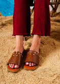 Load image into Gallery viewer, Dome Studded V-Cutout Slide - camel
