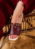 Load image into Gallery viewer, Dome Studded V-Cutout Slide - maroon
