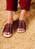 Load image into Gallery viewer, Dome Studded V-Cutout Slide - maroon
