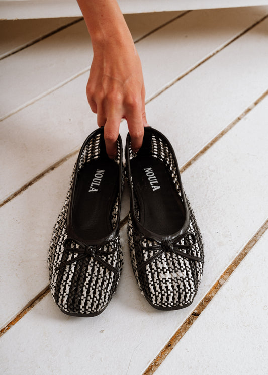 Textured Woven Ballerinas - black