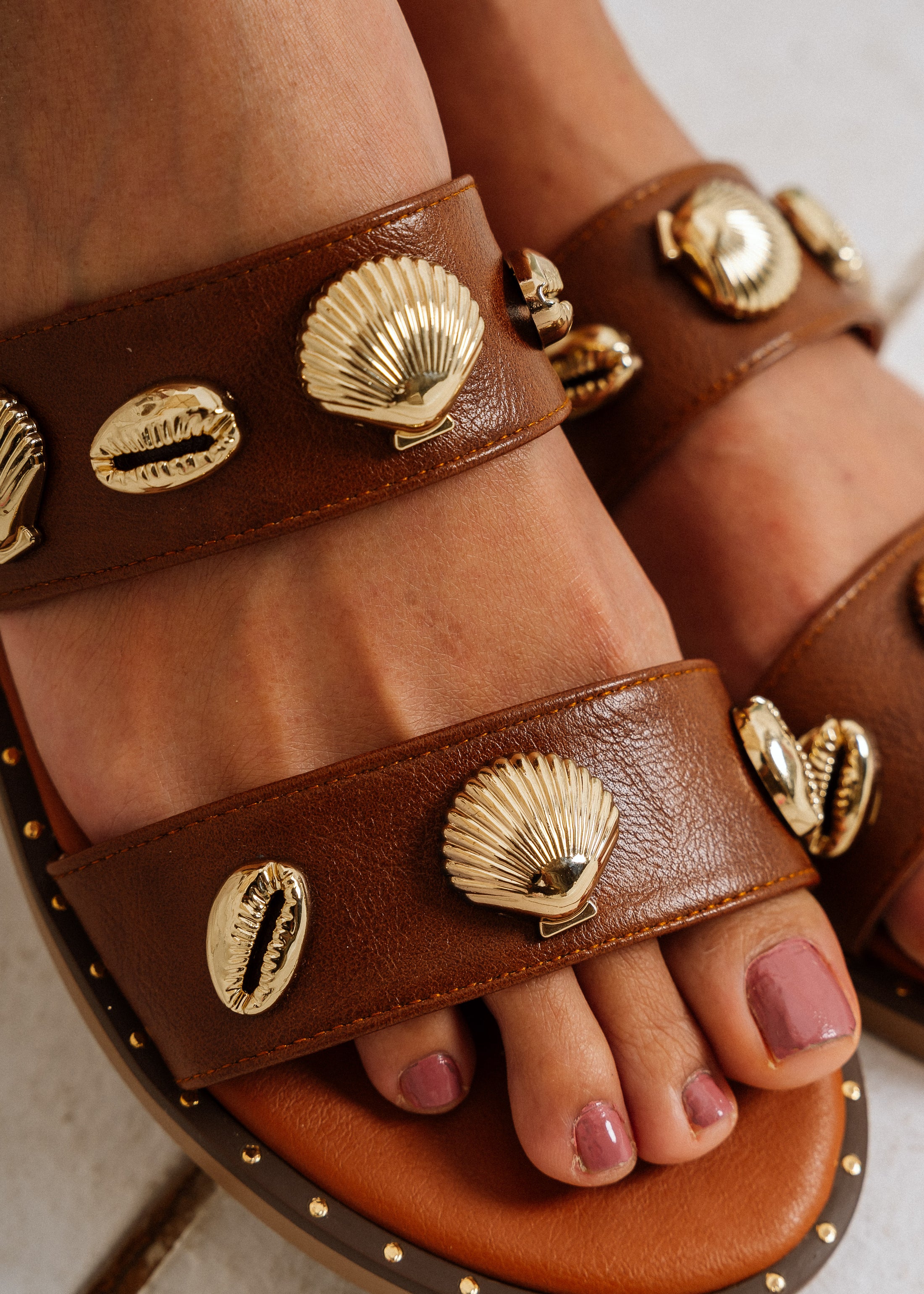 Summer Shell Flat Slides - camel