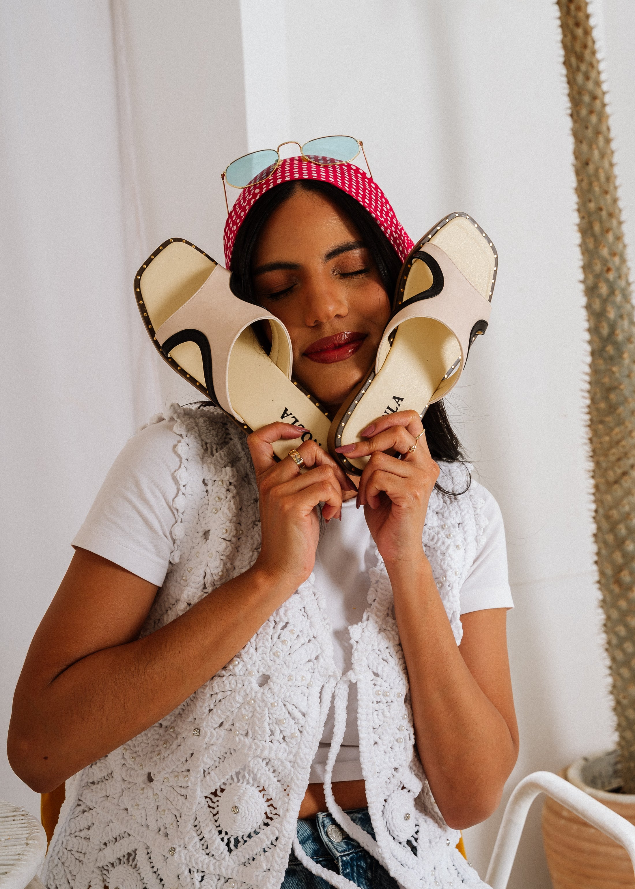 Two-Tone Studded Slide - beige
