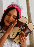 Load image into Gallery viewer, Two-Tone Studded Slide - maroon
