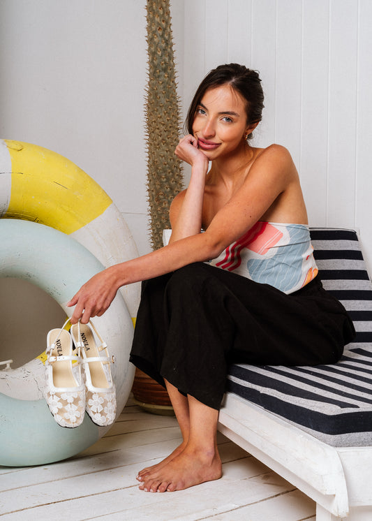 The Floral Lace Flat-  white