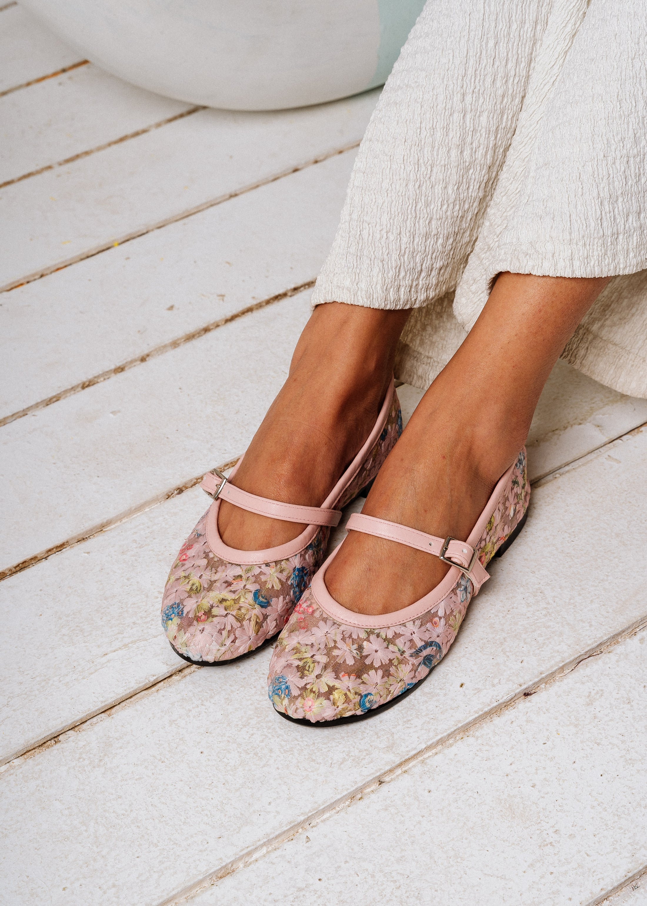 Eyelet Mesh Ballet Flats -  pink