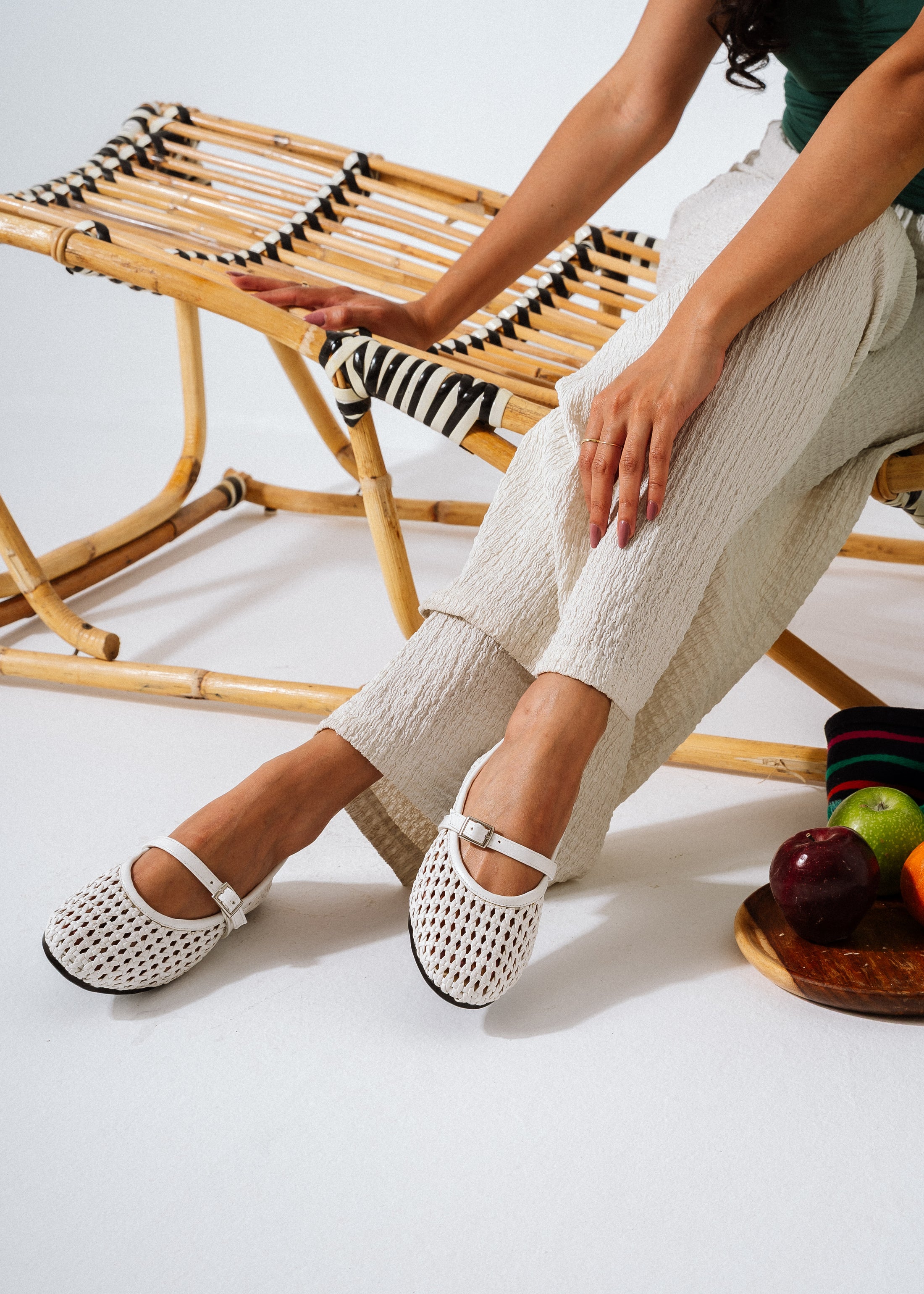 The Basket-Weave Flat -  white
