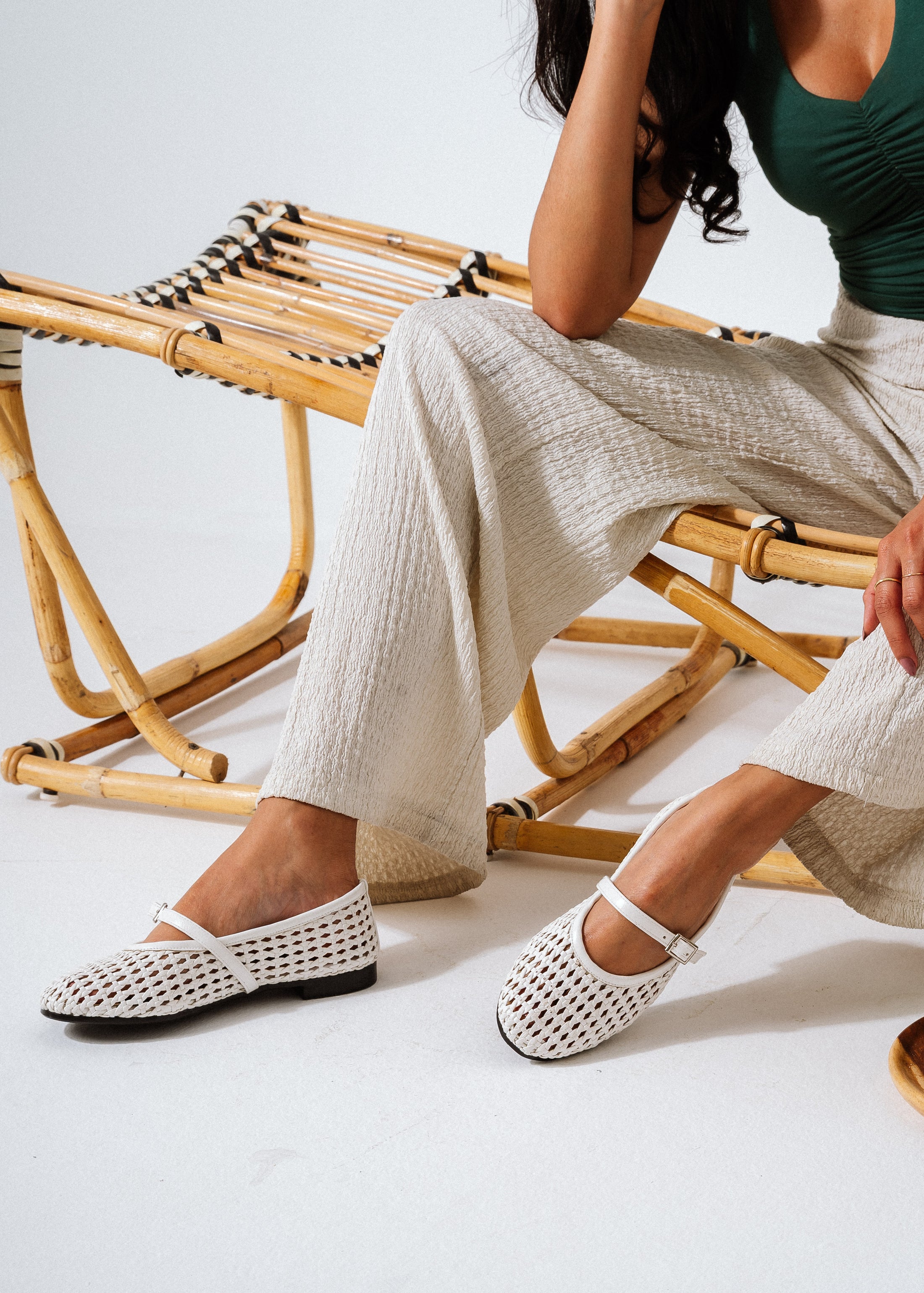 The Basket-Weave Flat -  white
