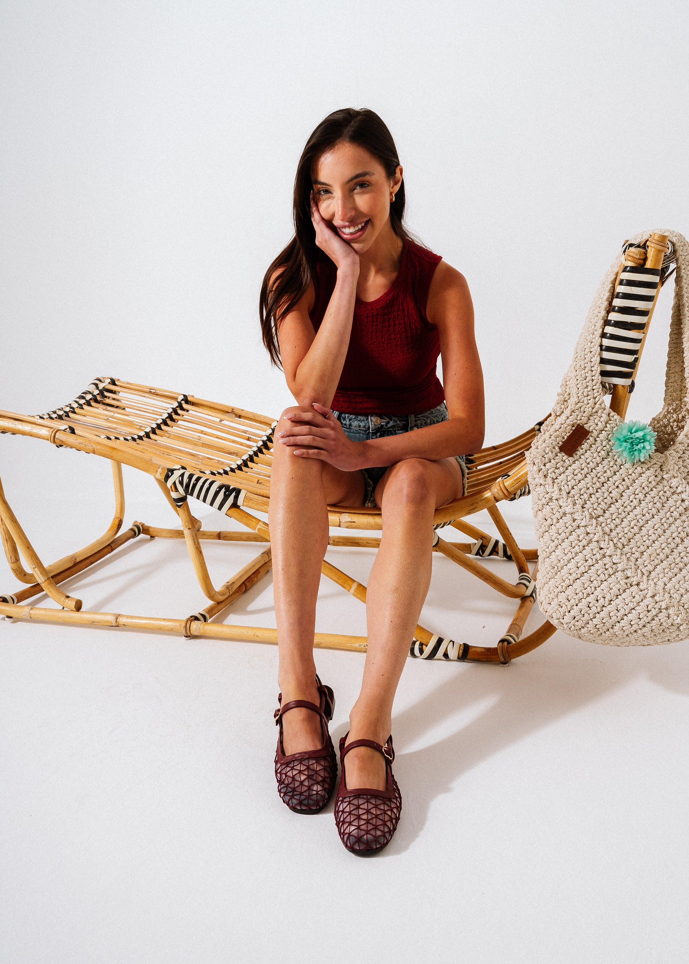 The Geometric Mesh Flat -  maroon
