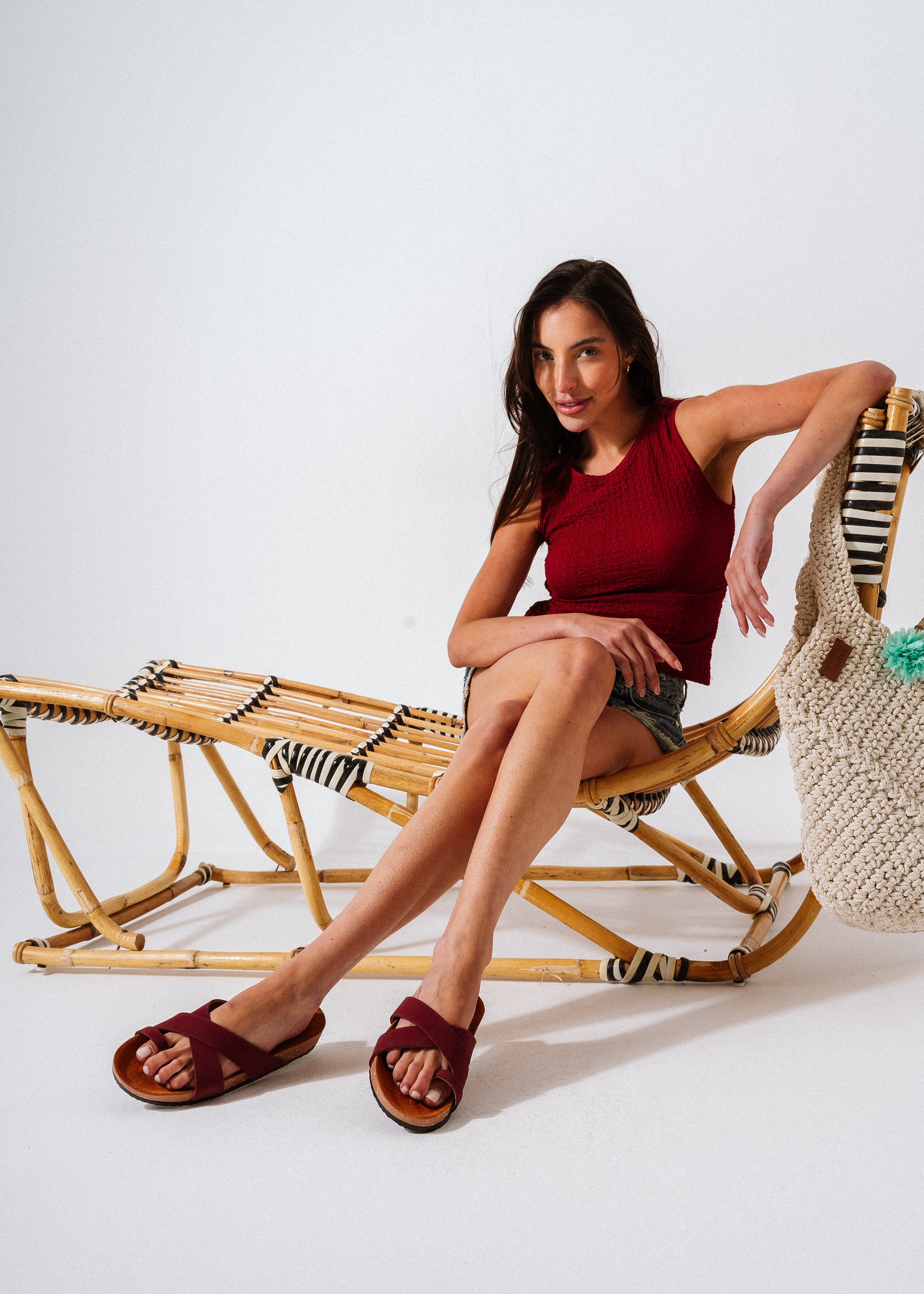 Criss-Cross Toe-Loop Slides - maroon