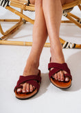Load image into Gallery viewer, Criss-Cross Toe-Loop Slides - maroon
