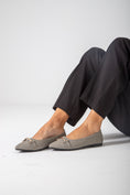 Load image into Gallery viewer, The Meridian Flat-gray
