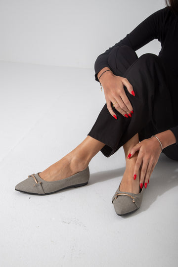 The Meridian Flat-gray