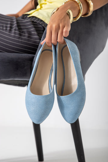 Cracked-Effect Ballet Flat-blue