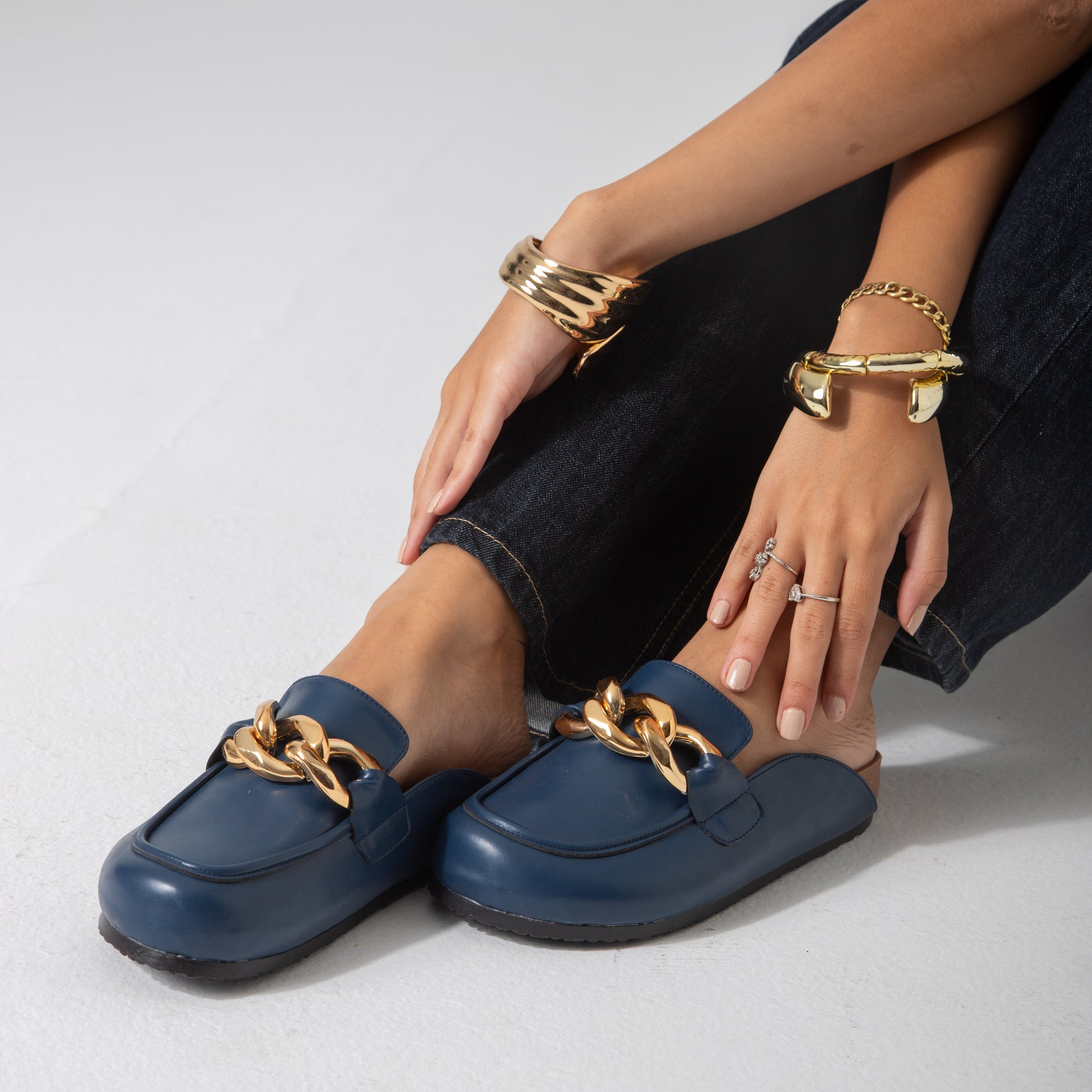 Chain-Detail Clog-dark blue