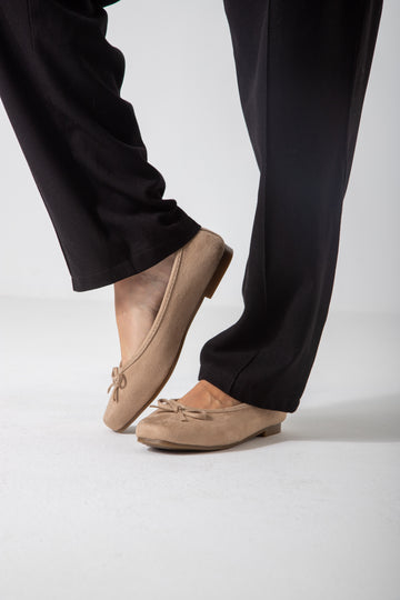 Suede-Ballet Flat-beige