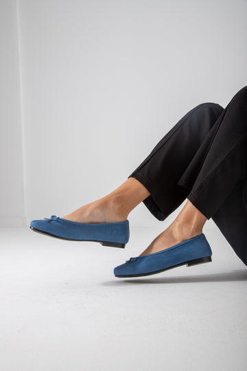 Suede-Ballet Flat-blue