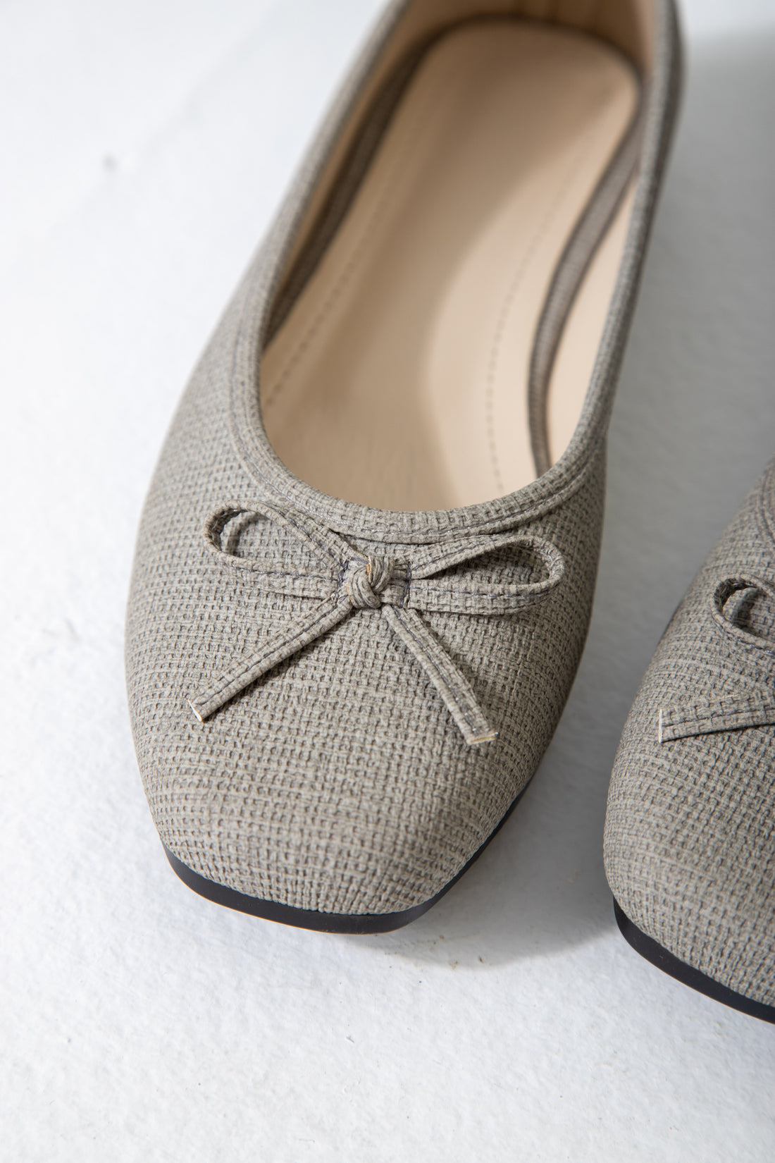 The Textured Ballet Flat-gray