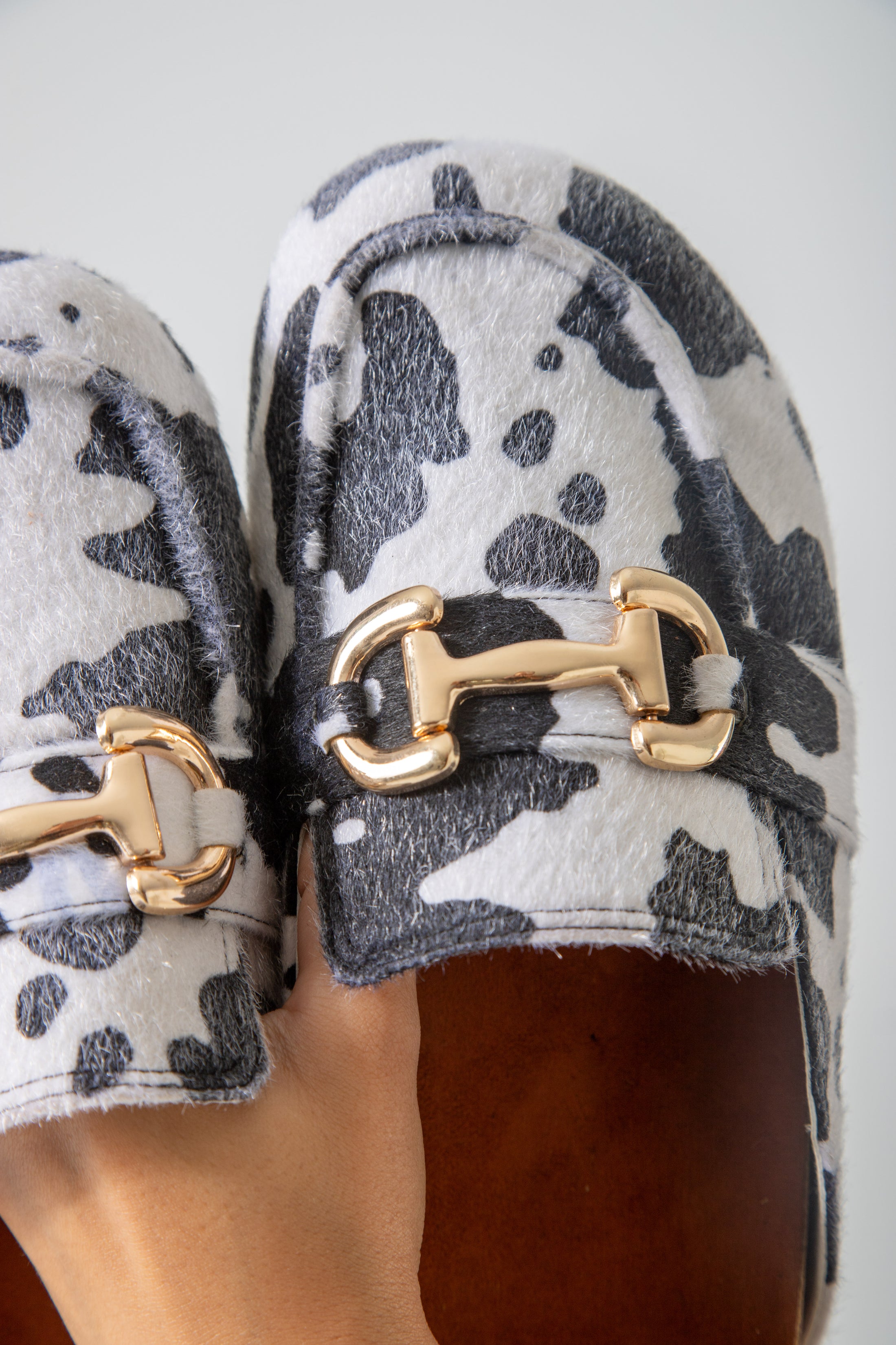 The Safari Clogs-black