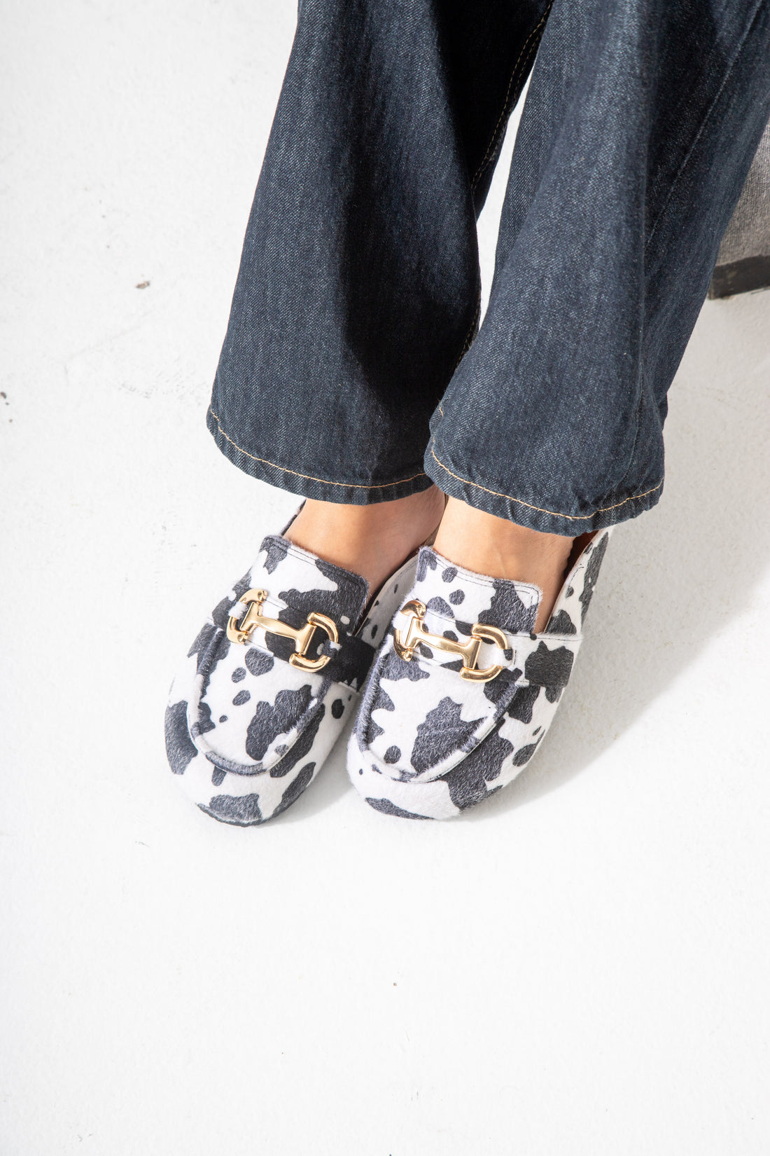 The Safari Clogs-black
