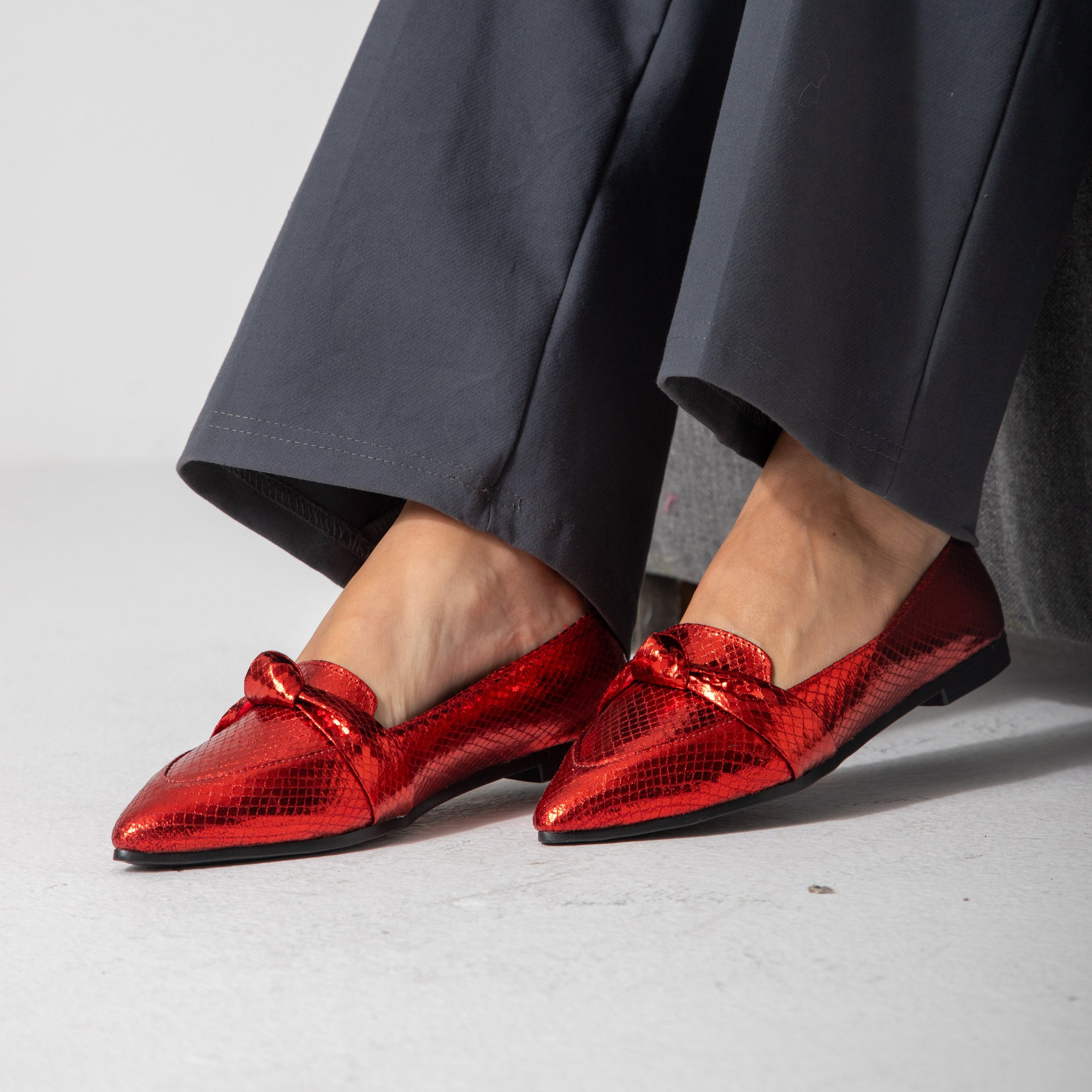 Metallic Snake Flats-red