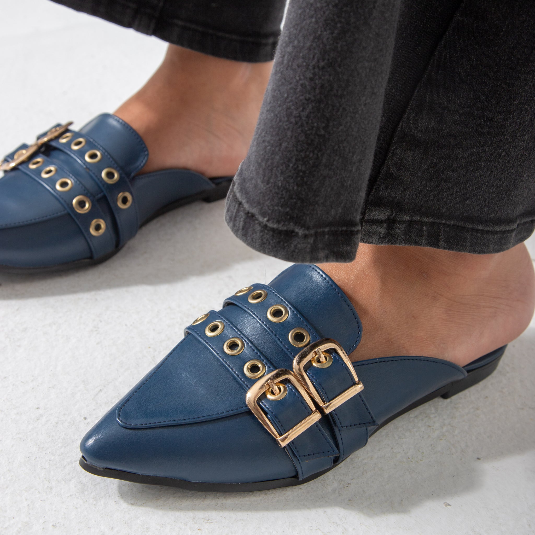 The Riviera Mule-dark blue