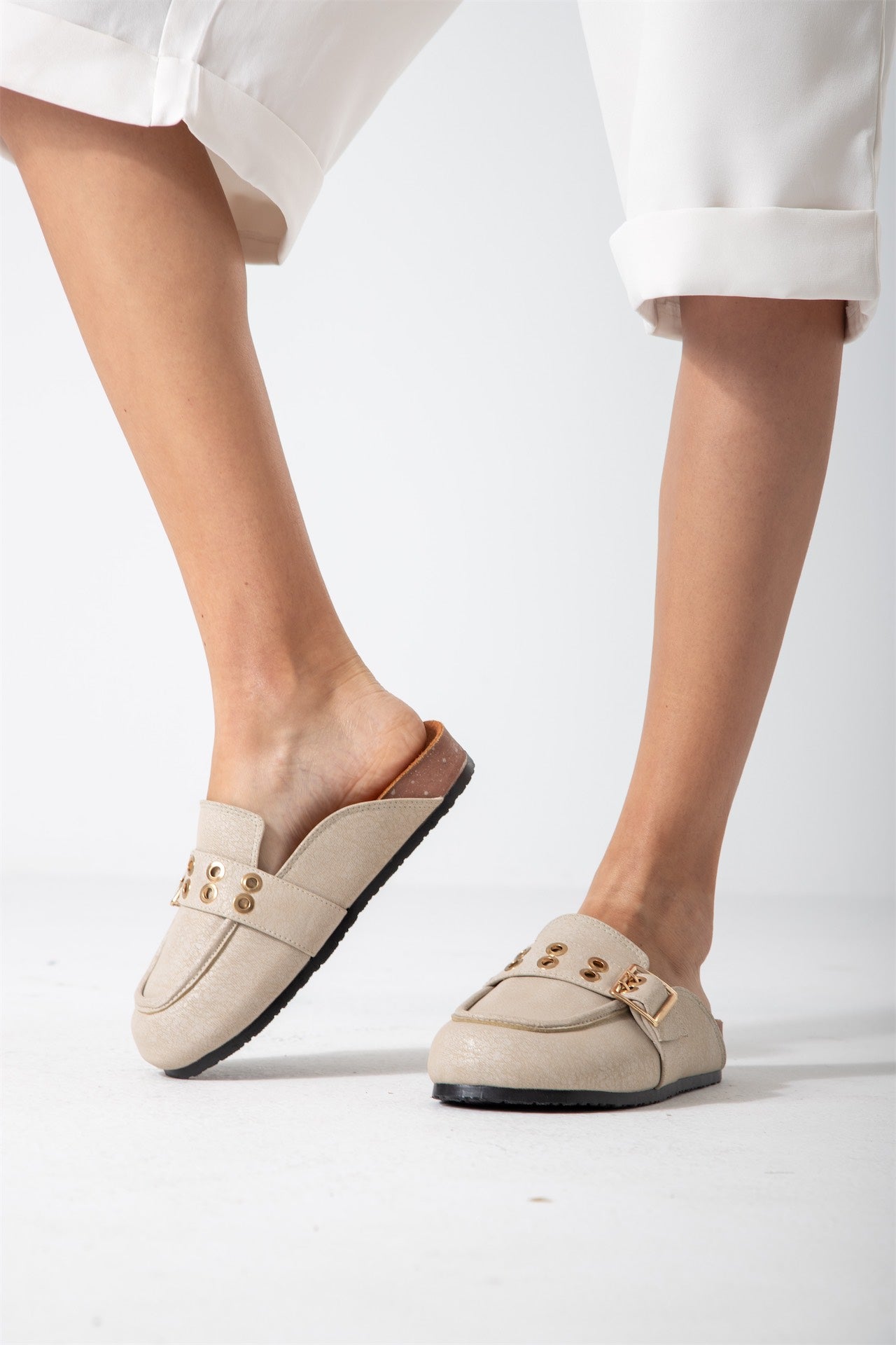 The Riviera Loafer Mule-beige