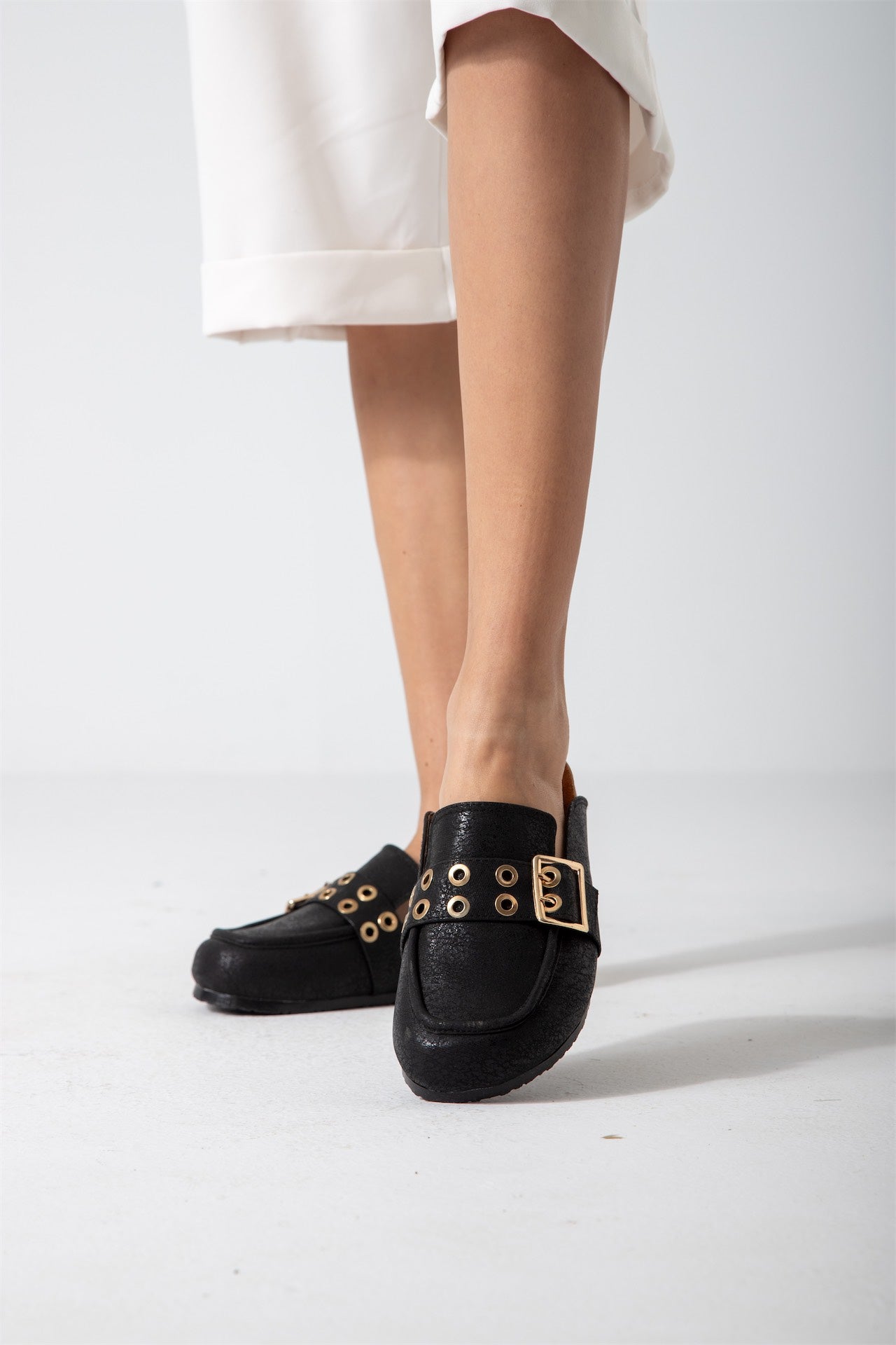 The Riviera Loafer Mule-black