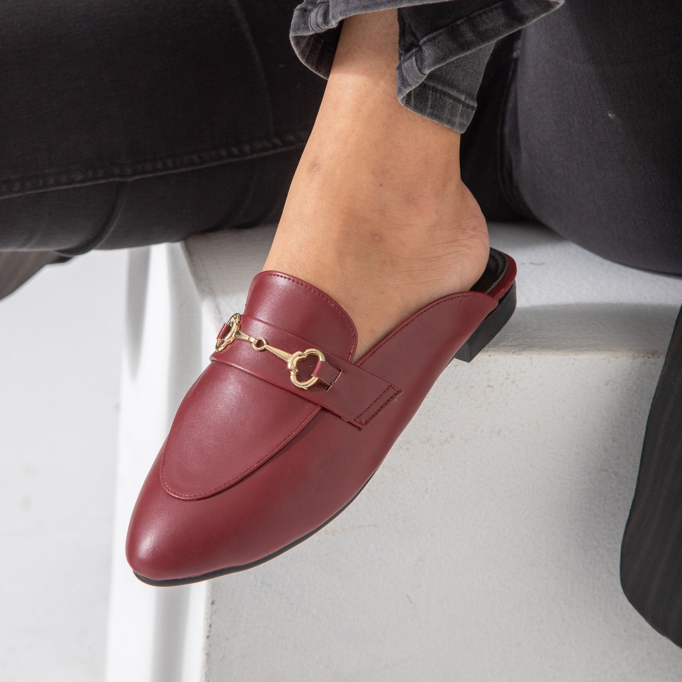 The Avenue Mule-marron
